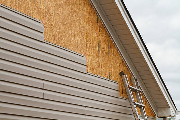 Trusted Siding service in Centreville, IL - Squared Siding